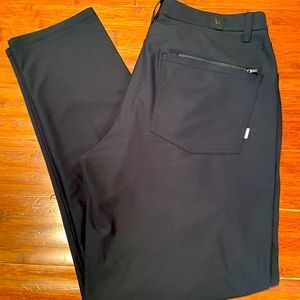 Vuori meta pants 32 x 30